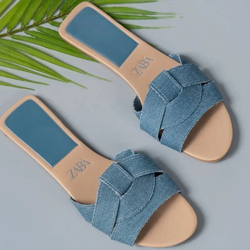Simple Flip-flops Women Wear Slippers New Women's Shoes Square Head Cross Flat 2024 Summer Sandals