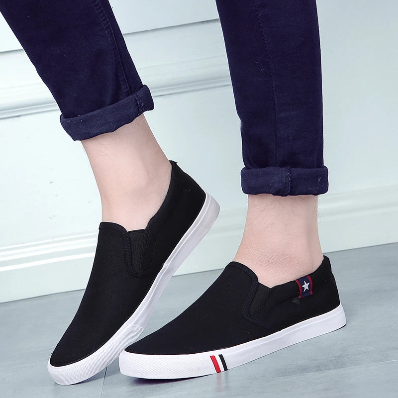 Men's Classic Canvas Casual Lazy Shoes Moccasin Fashion Slip on Loafer Washed Vulcanized Flat Shoes Zapatillas Hombre