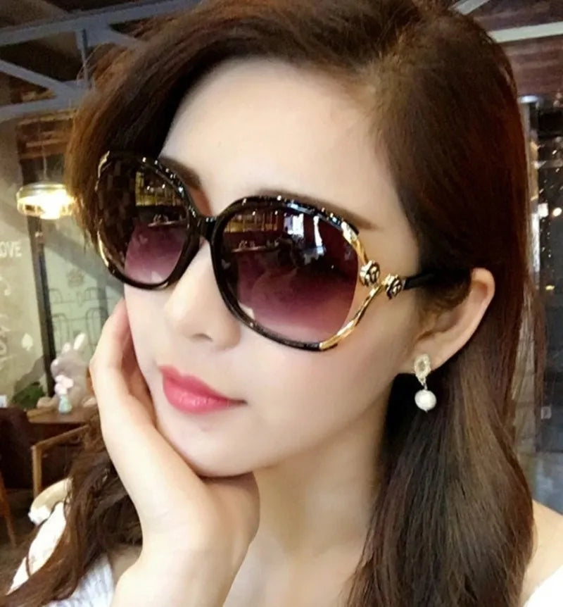 New Classic Sunglasses Women Retro Lady Driving luxury Eyewear Fashion Ladies Sun Glasses UV400