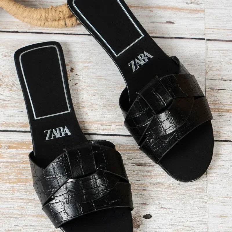 Simple Flip-flops Women Wear Slippers New Women's Shoes Square Head Cross Flat 2024 Summer Sandals