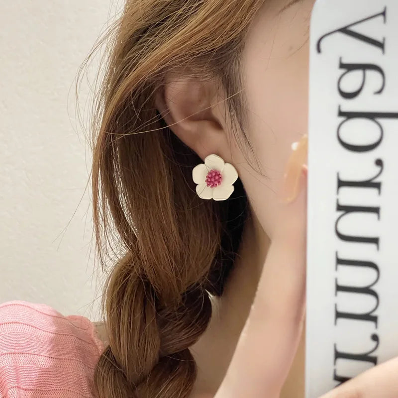 Korean-style Sweet and Lovely Flower Earrings in Pink and White Collision Color, Ins Wind Summer New Ear Drops for Women