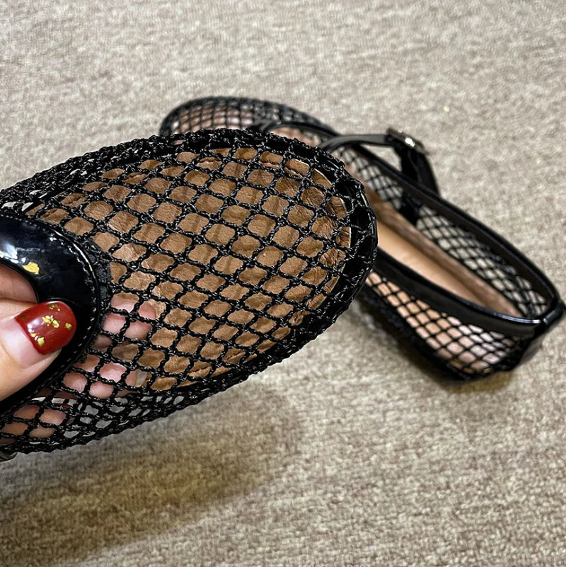 Summer Mesh Hollow Sandals Women Flats Shallow 2024 New Beach Shoes Comfort Retro Female  Flat shoes