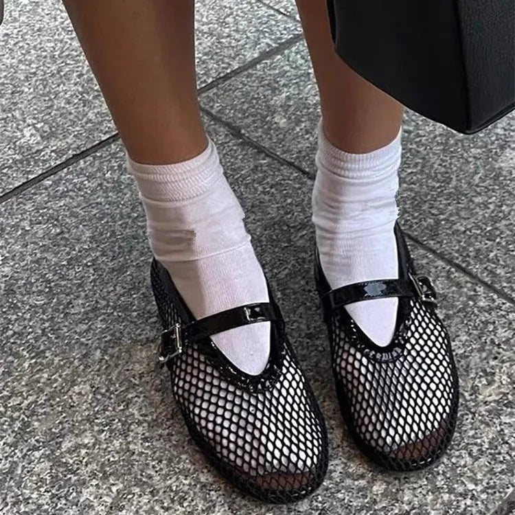 Summer Mesh Hollow Sandals Women Flats Shallow 2024 New Beach Shoes Comfort Retro Female  Flat shoes