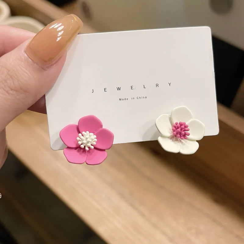 Korean-style Sweet and Lovely Flower Earrings in Pink and White Collision Color, Ins Wind Summer New Ear Drops for Women