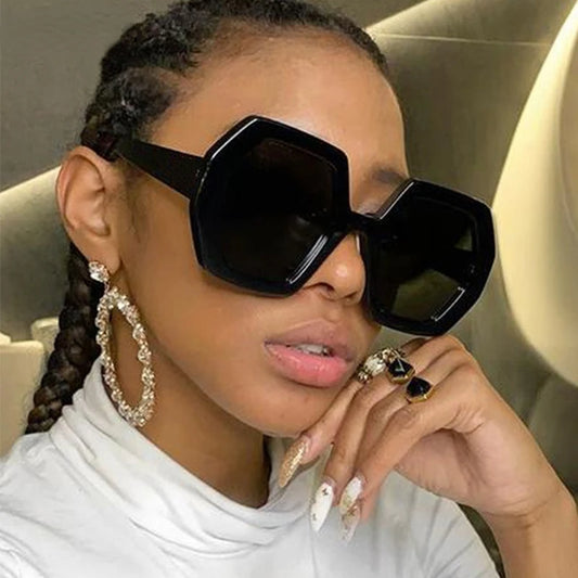 2024 Brand Square Woman uSunglasses Trends Oversized Chain Vintage Black Shades Women Polygon Sun Glasses Female Eyewear UV400