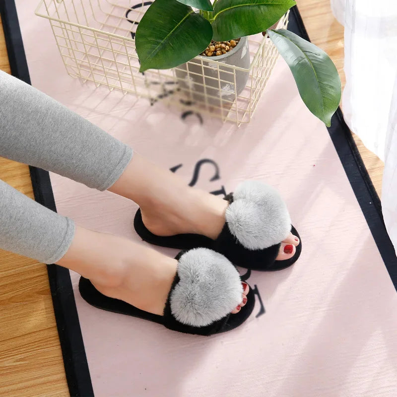 Women Indoor Warm Home Slippers Bedroom Cute Heart Pattern Non-slip Soft Comfort Plush House Slippers Shoes Autumn Winter
